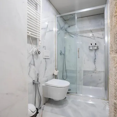 Primrose 1Br Delight W Parking By Lovelystay Porto Exterior photo