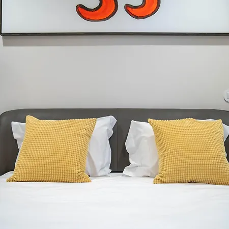 Primrose 1Br Delight W Parking By Lovelystay Porto Exterior photo