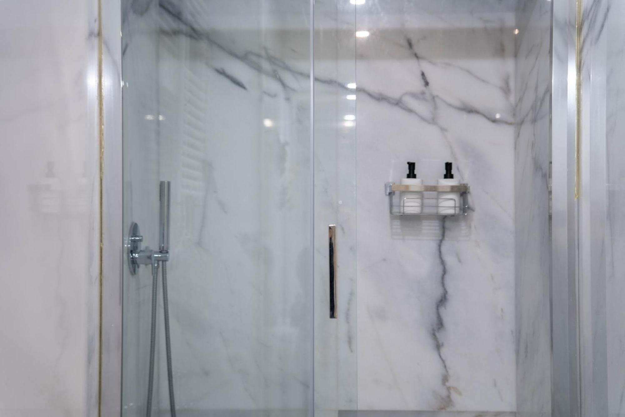 Primrose 1br Delight W Parking By Lovelystay *