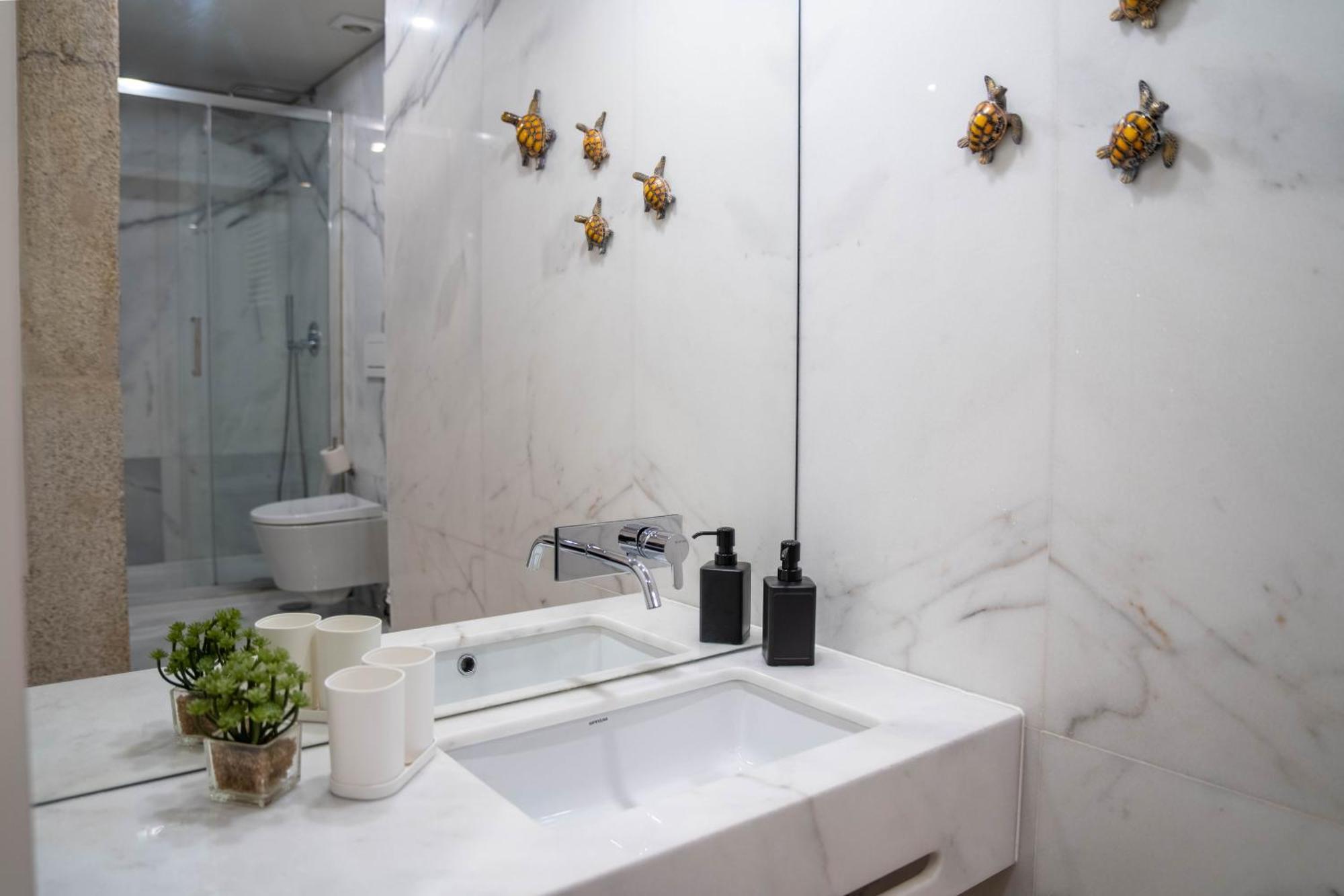 Apartment Primrose 1br Delight W Parking By Lovelystay